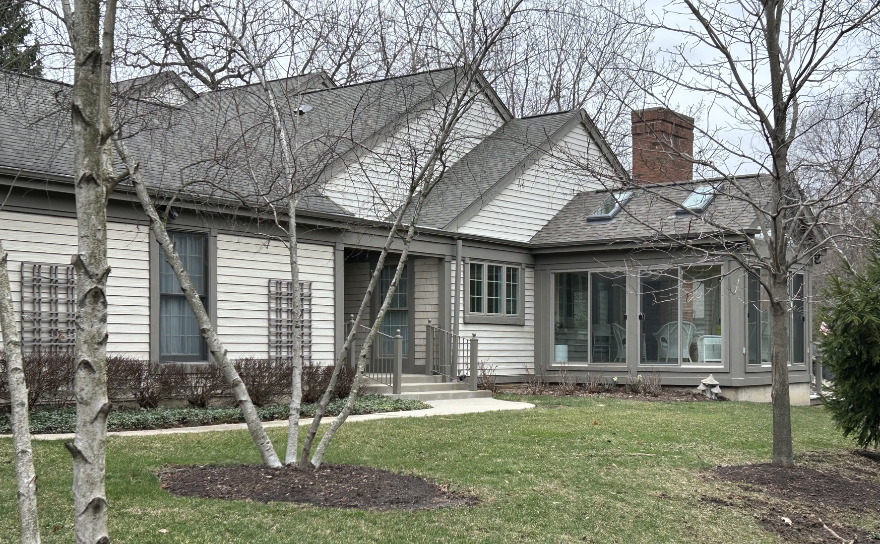 12 Warrington Drive