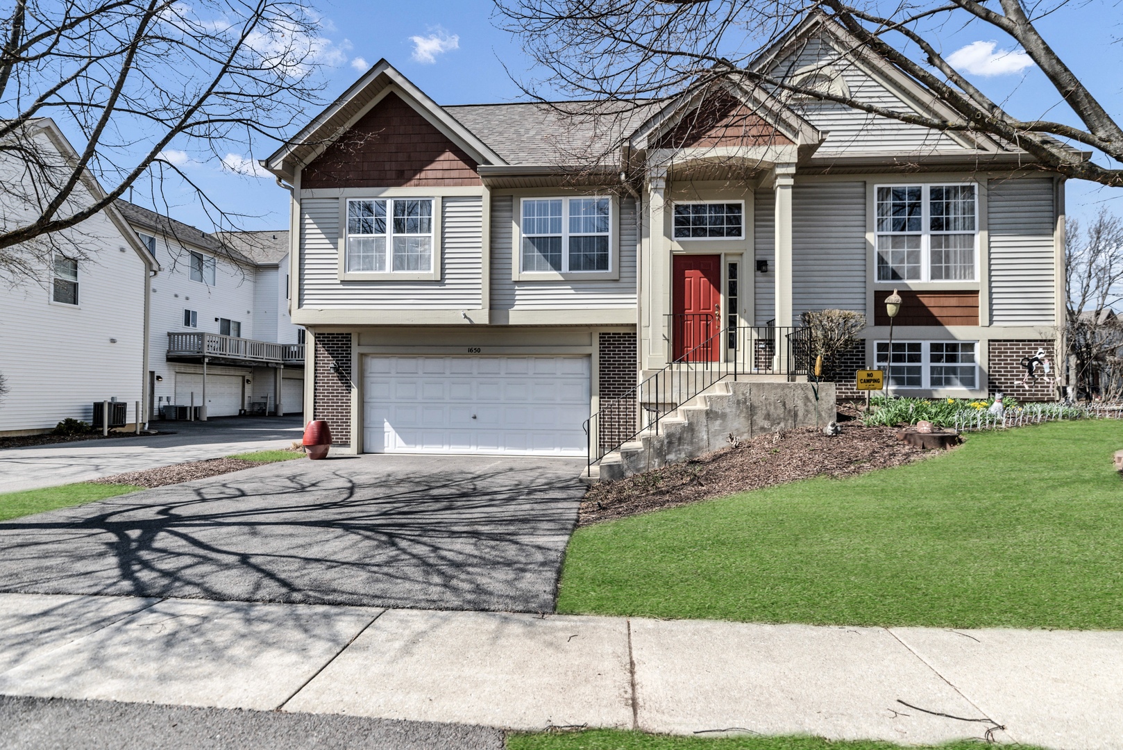 1650 Orchard Court