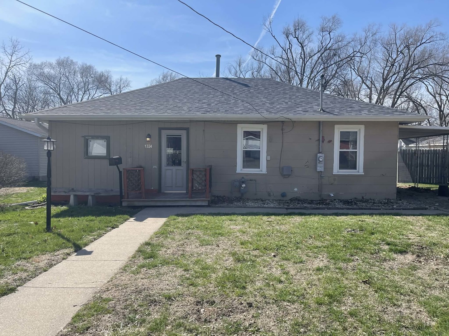 1324 Mary Avenue