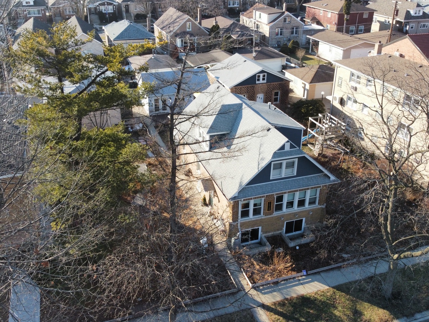 2924 75th Court