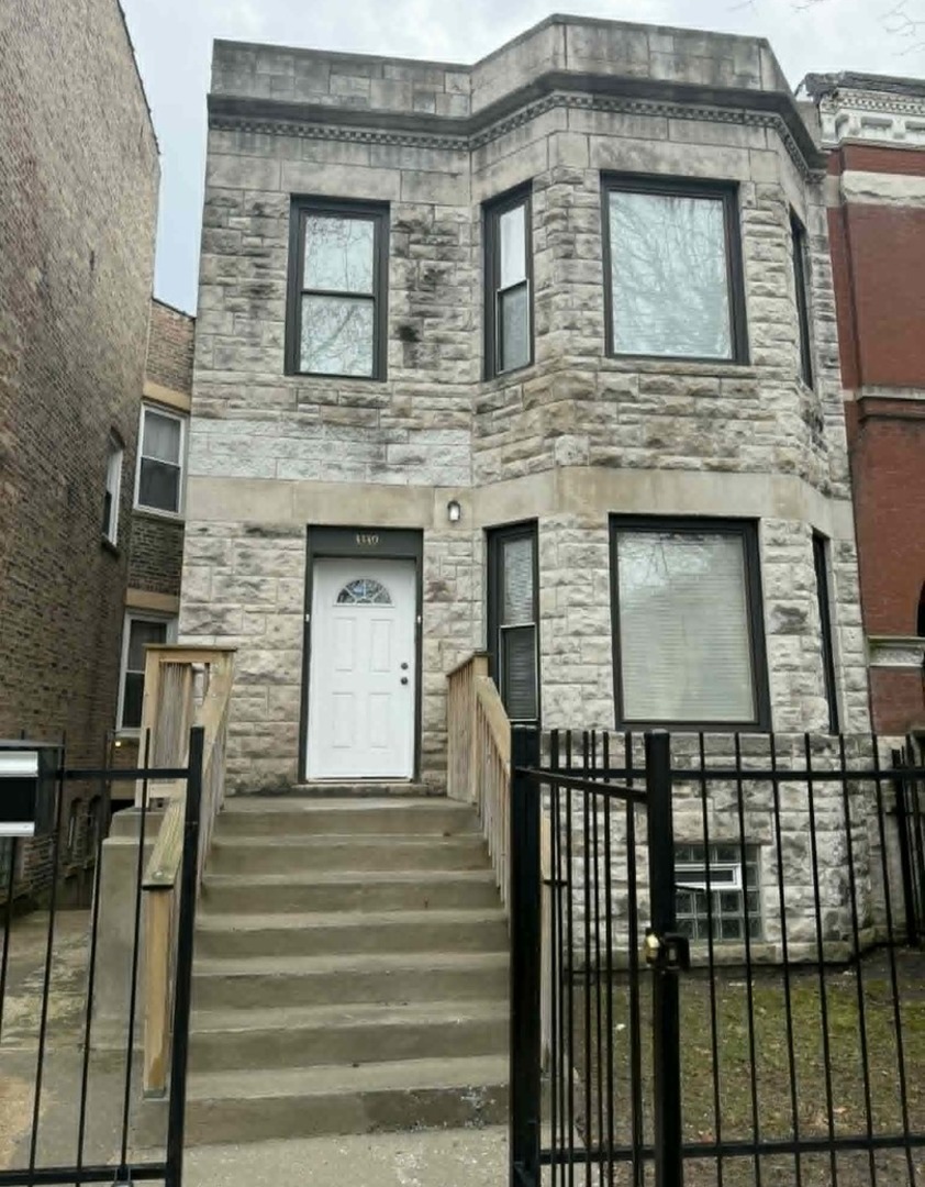 3339 MONROE Street