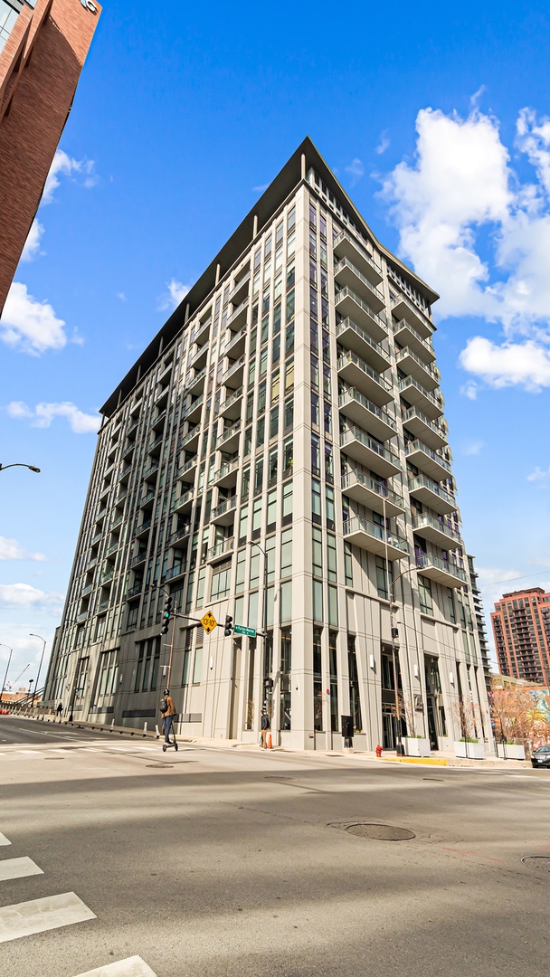 740 Fulton Street