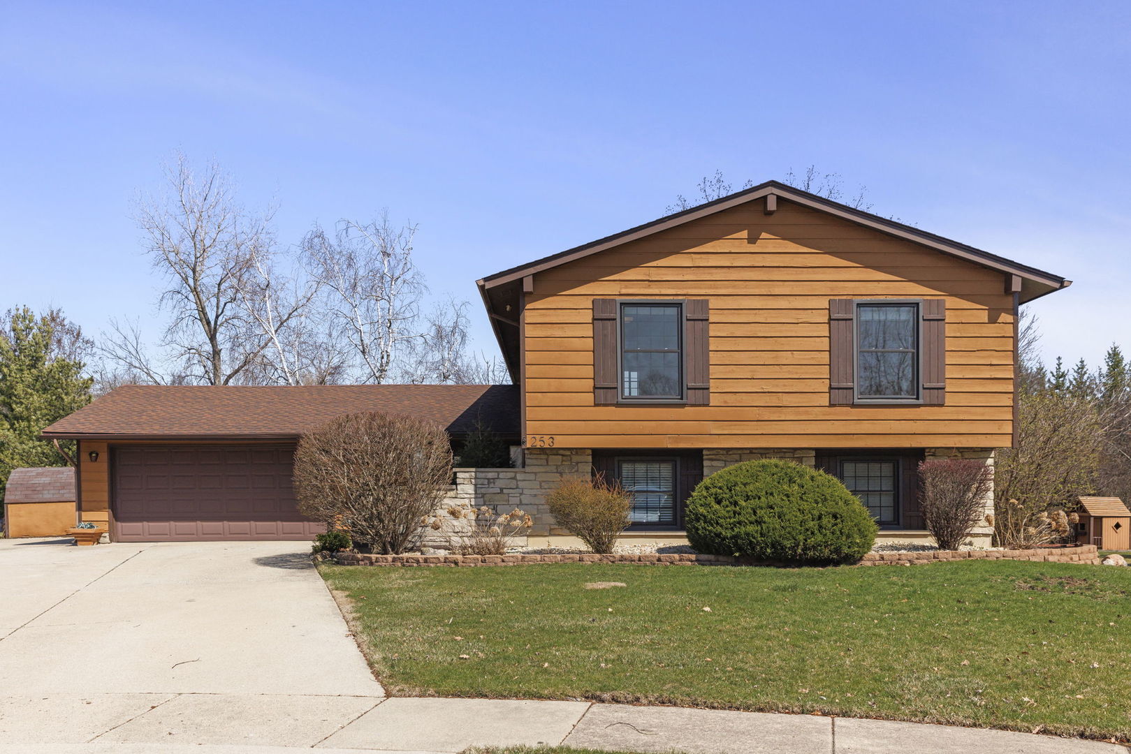 253 Arbor Lane