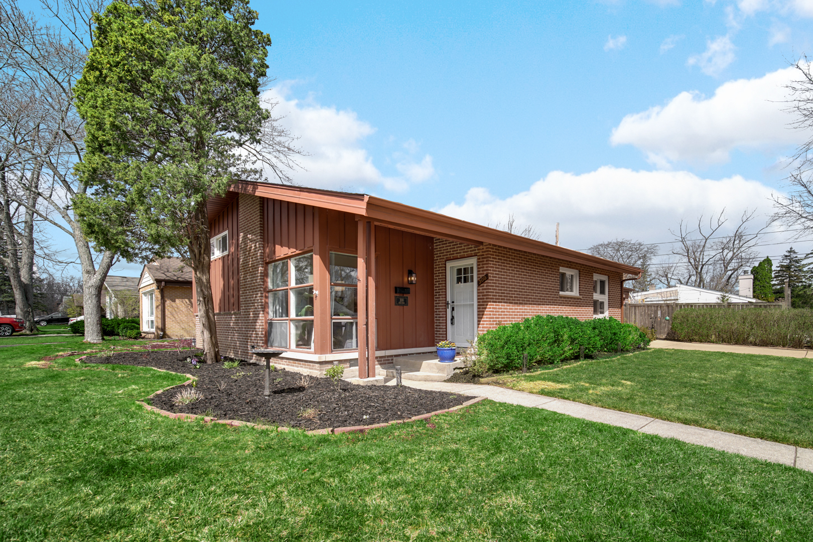 300 Voltz Road