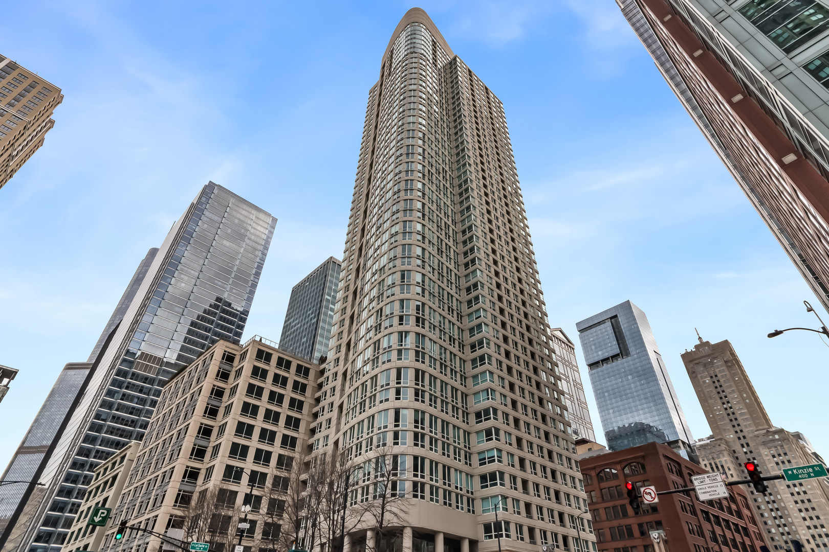 345 LASALLE Street
