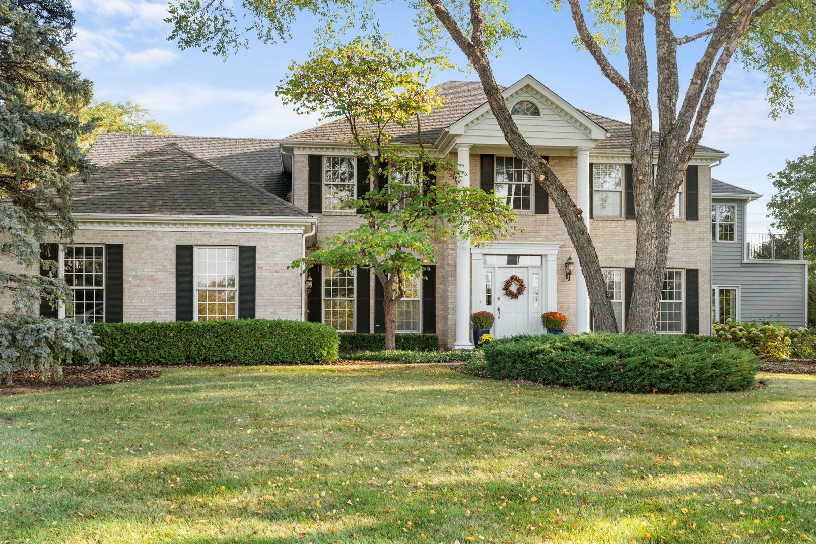 716 Old Westbury Court