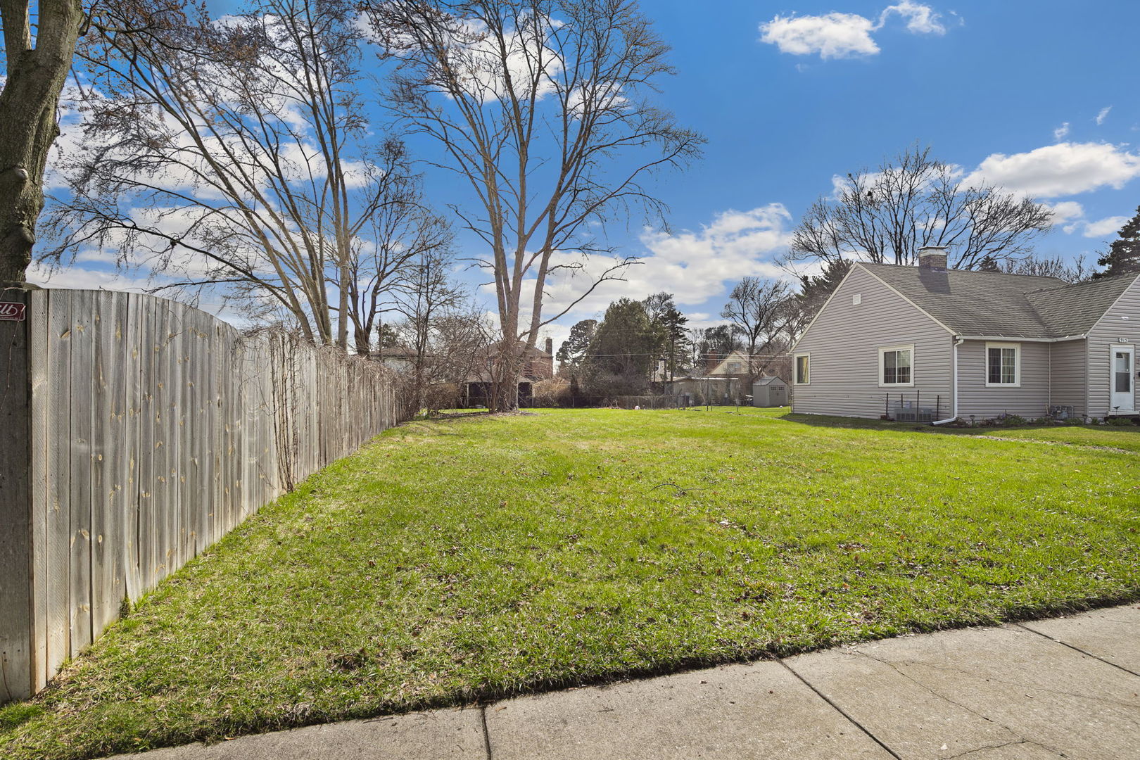 909 Highland Avenue