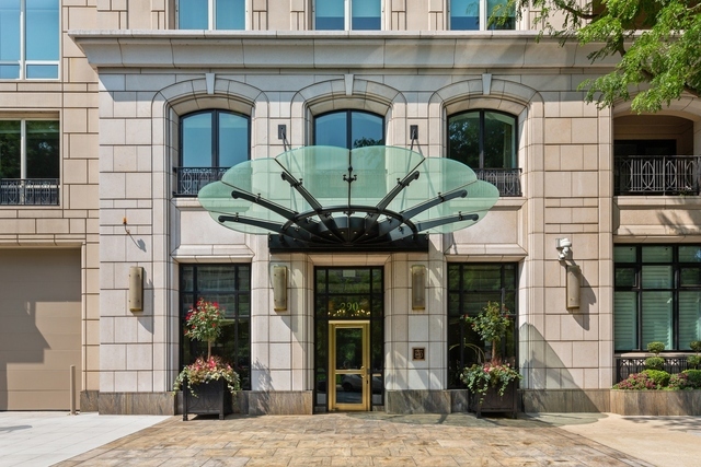 840 Lake Shore Drive
