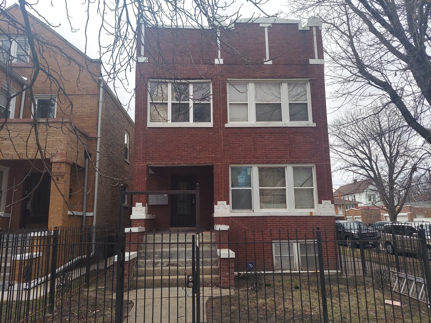 7000 Rockwell Street