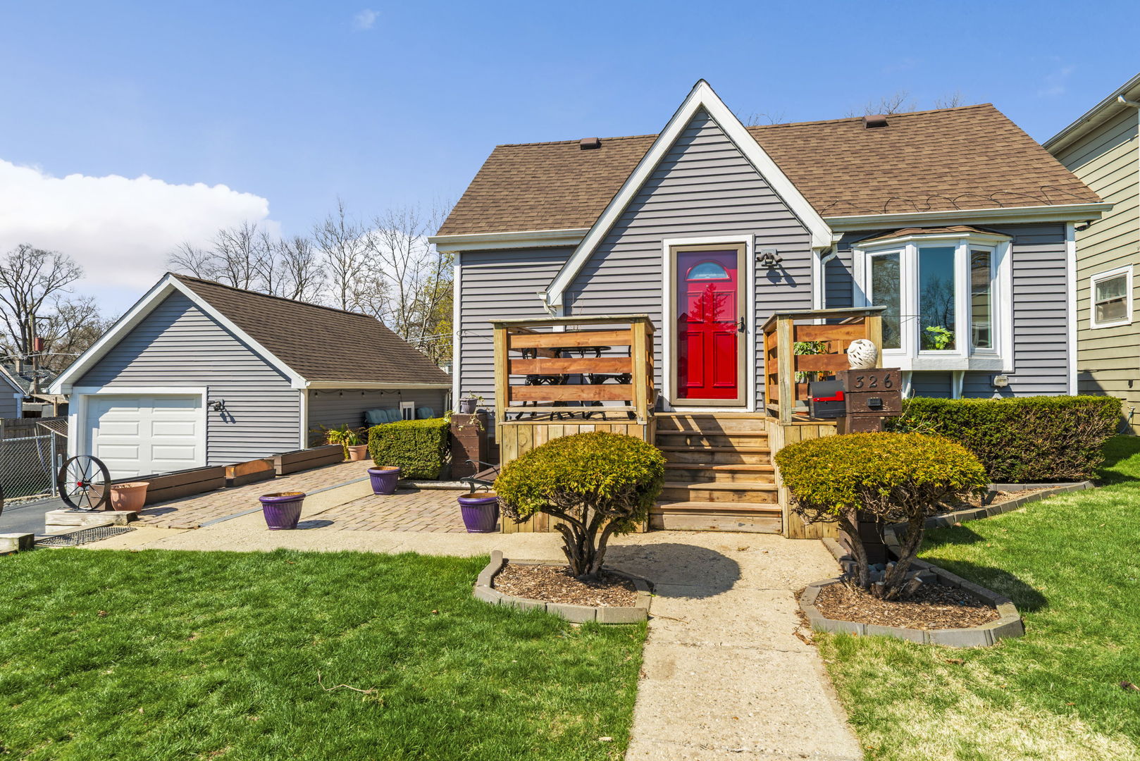 326 BELLEVUE Drive