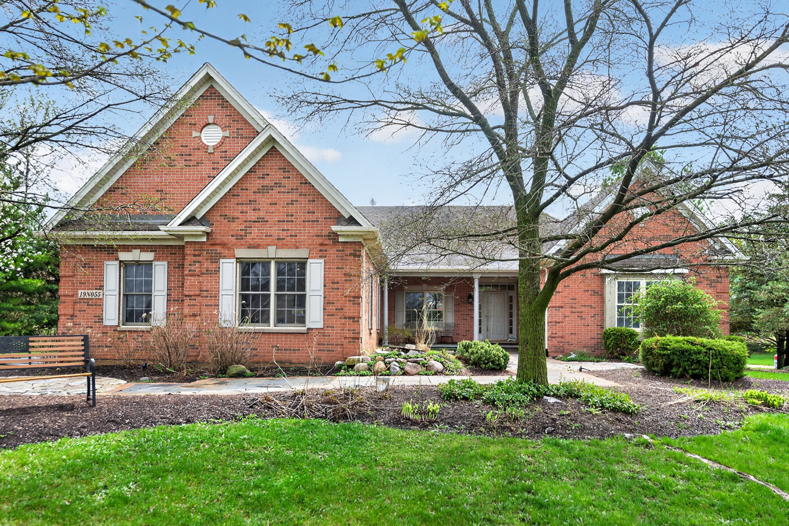 19N055 Woodview Parkway