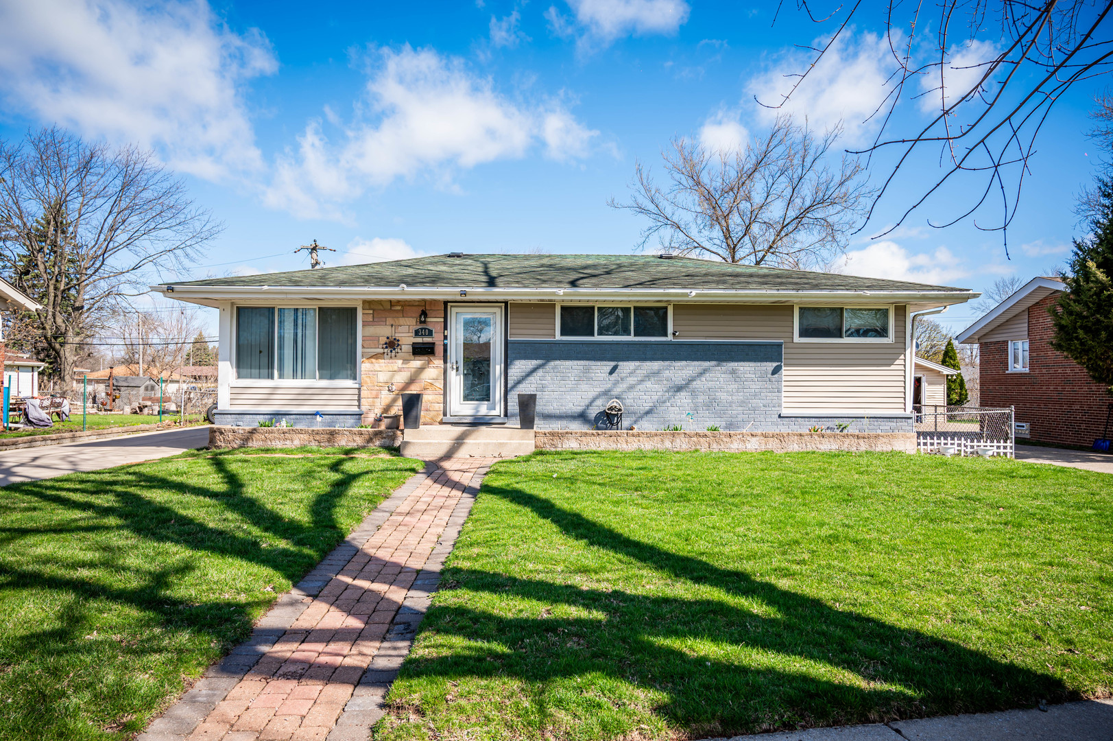340 Drake Avenue