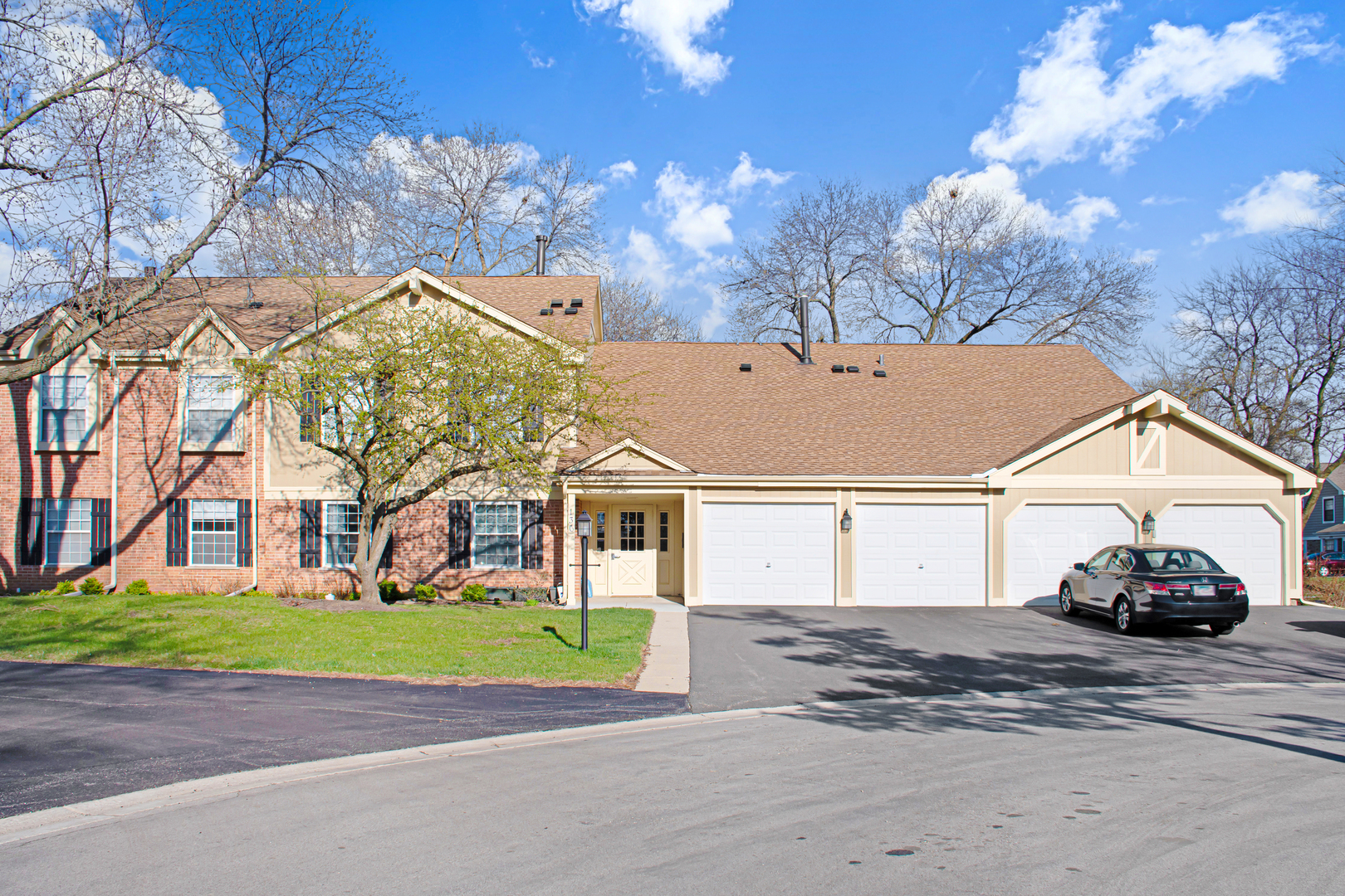 136 Wolcott Court