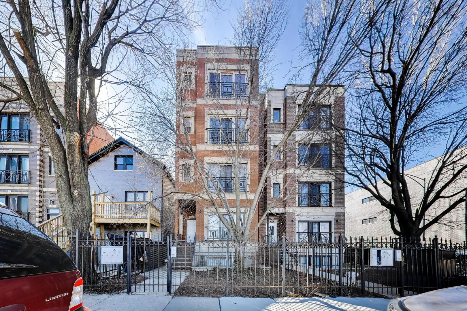 2519 CONGRESS Parkway
