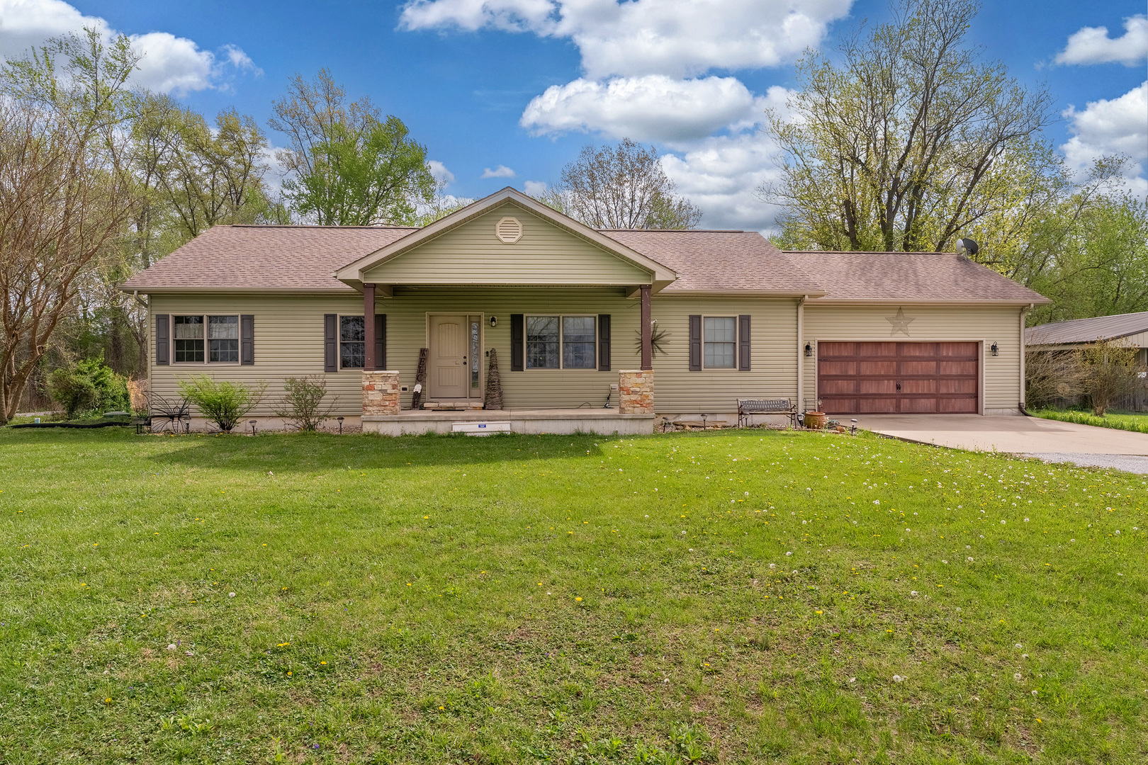 1358 Pershing Road