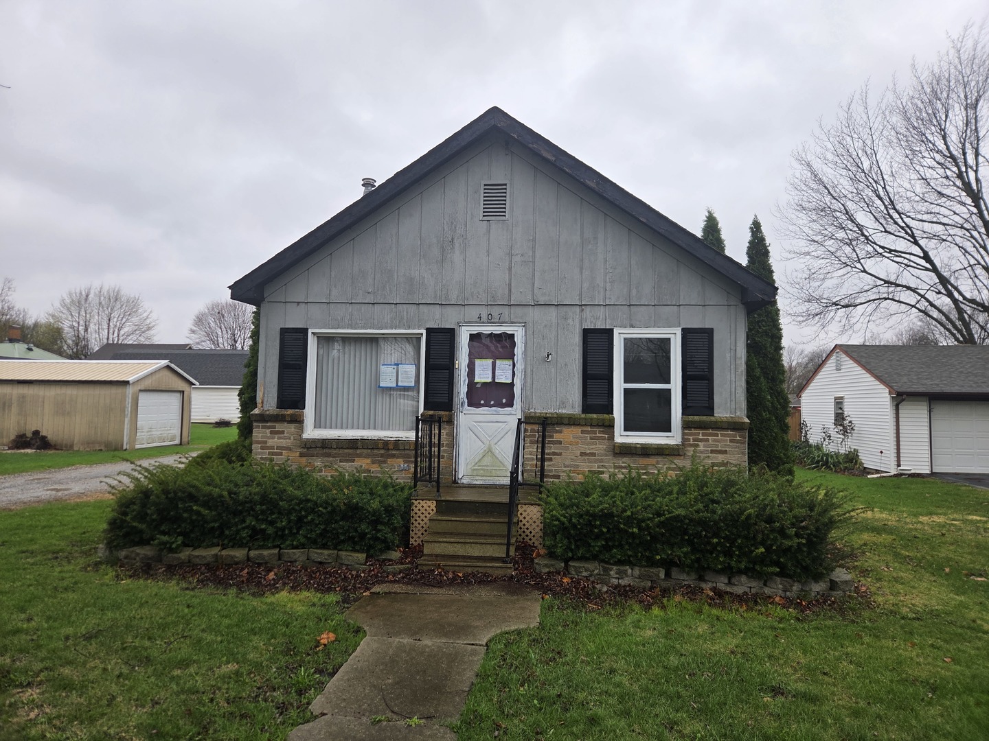 407 Elm Street