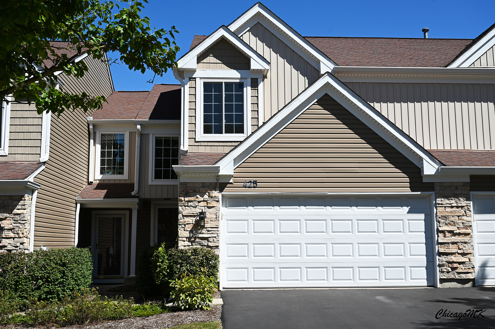 425 Locksley Drive