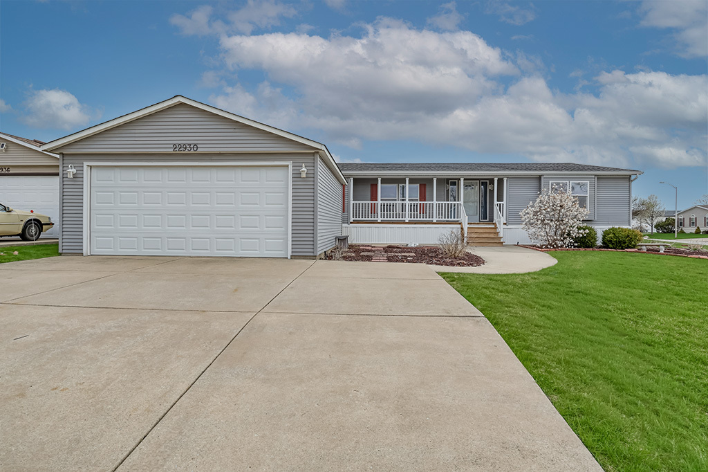 22930 Glen Eagle Drive