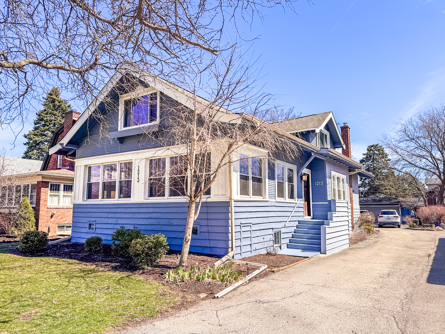 1213 Prairie Avenue