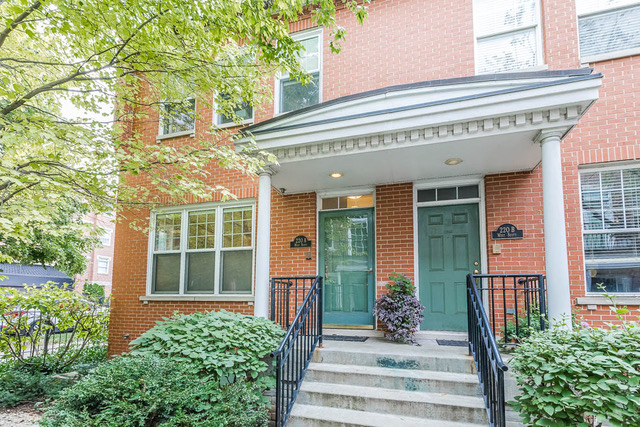 220 Scott Street