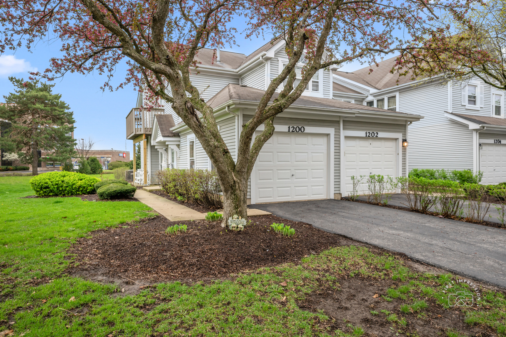 1200 Tennyson Lane