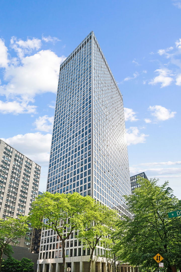 260 Chestnut Street