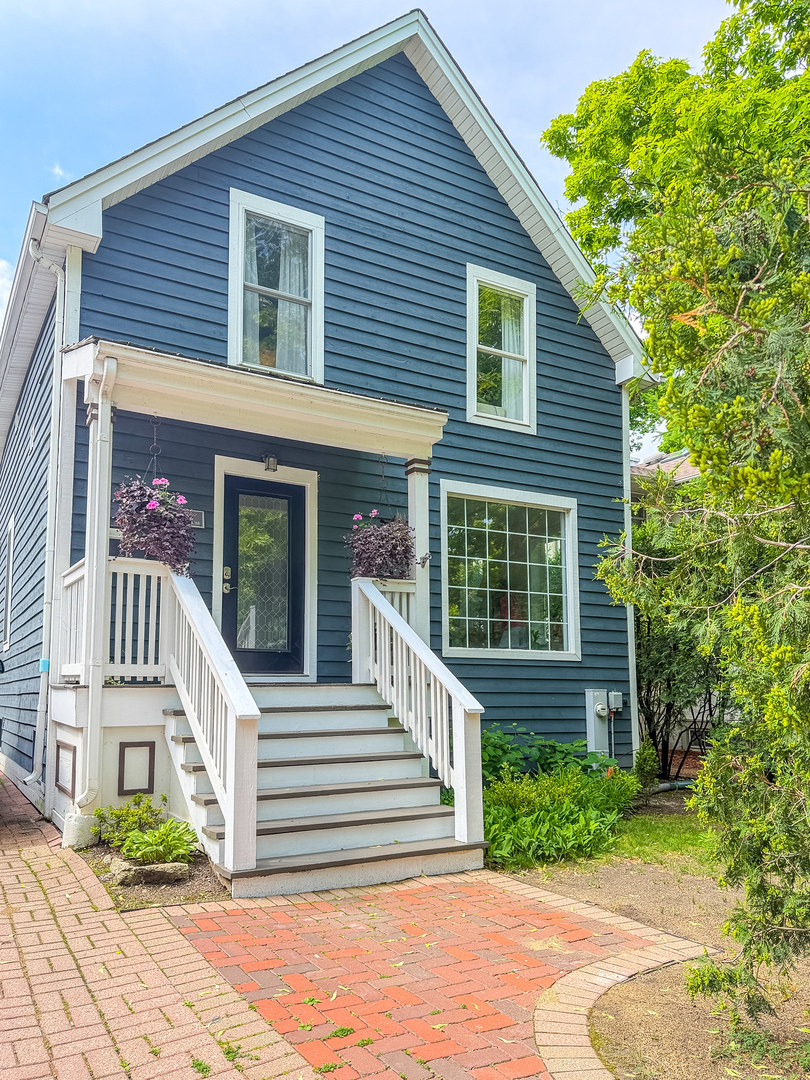 882 Willow Road