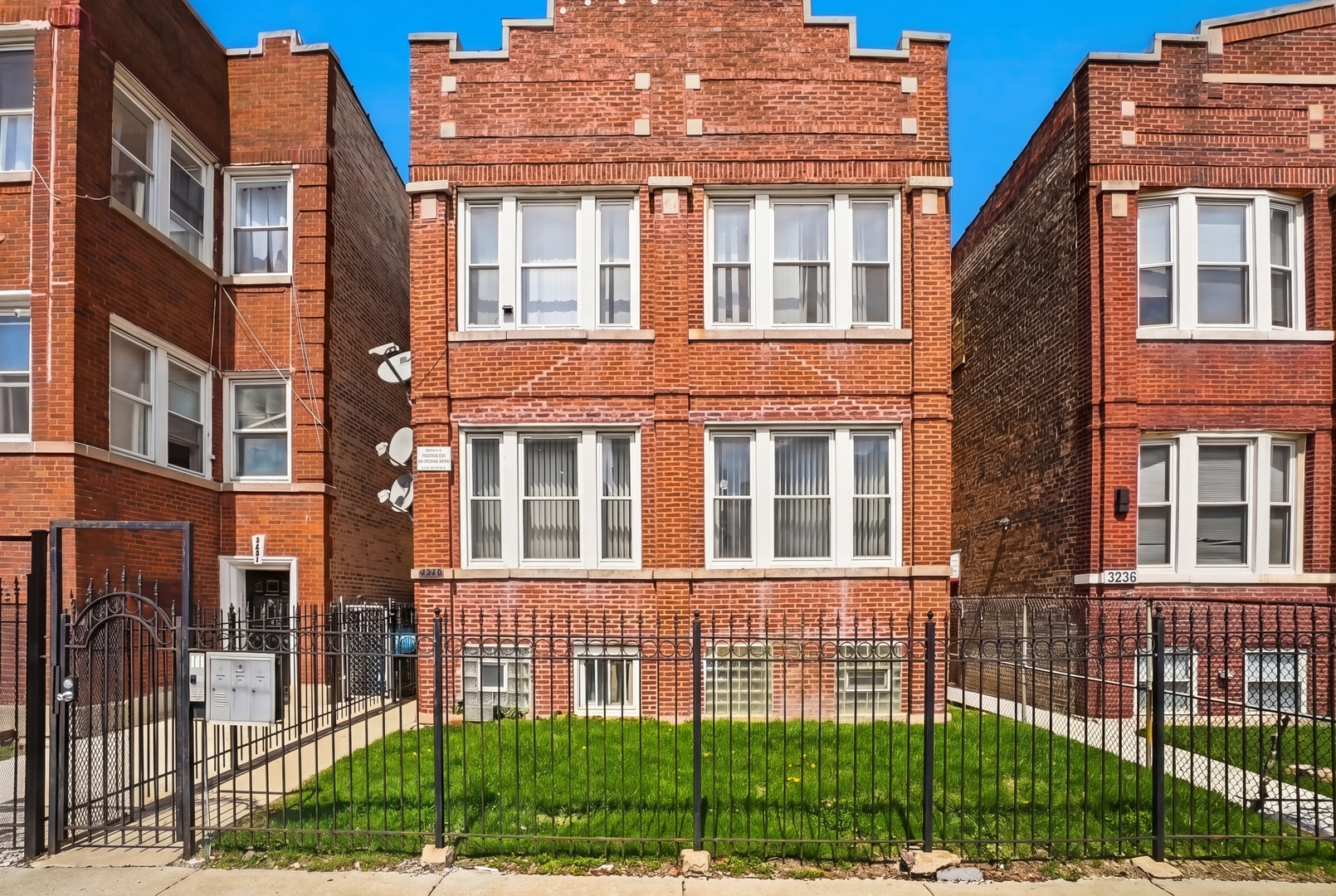 3240 Cortez Street