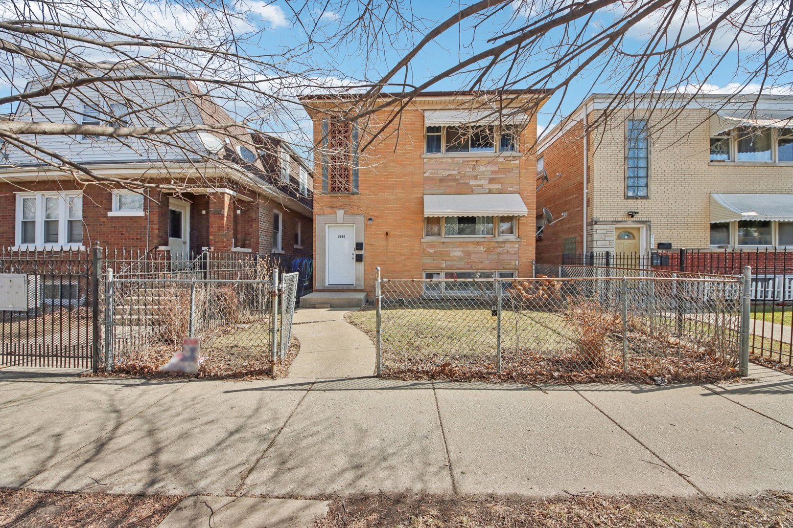 2165 Moody Avenue