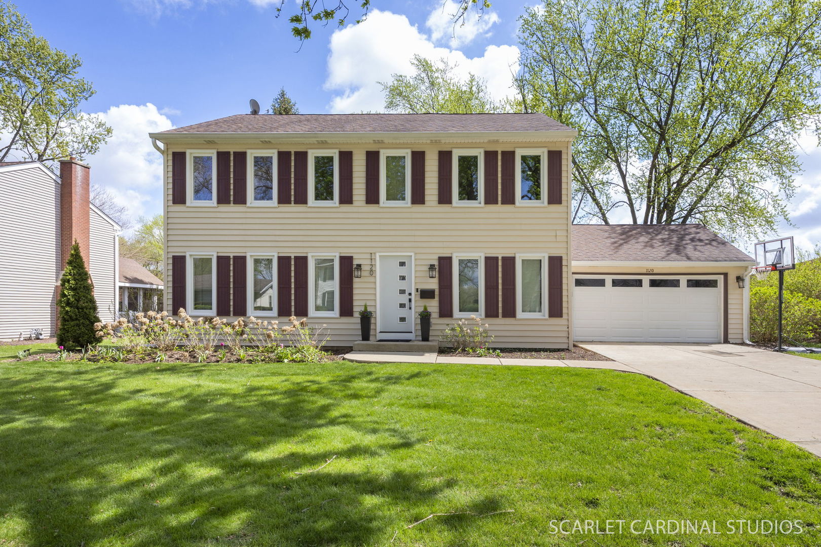 1120 Summit Hills Lane