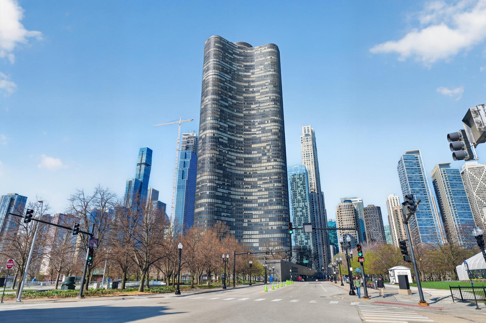 505 Lake Shore Drive