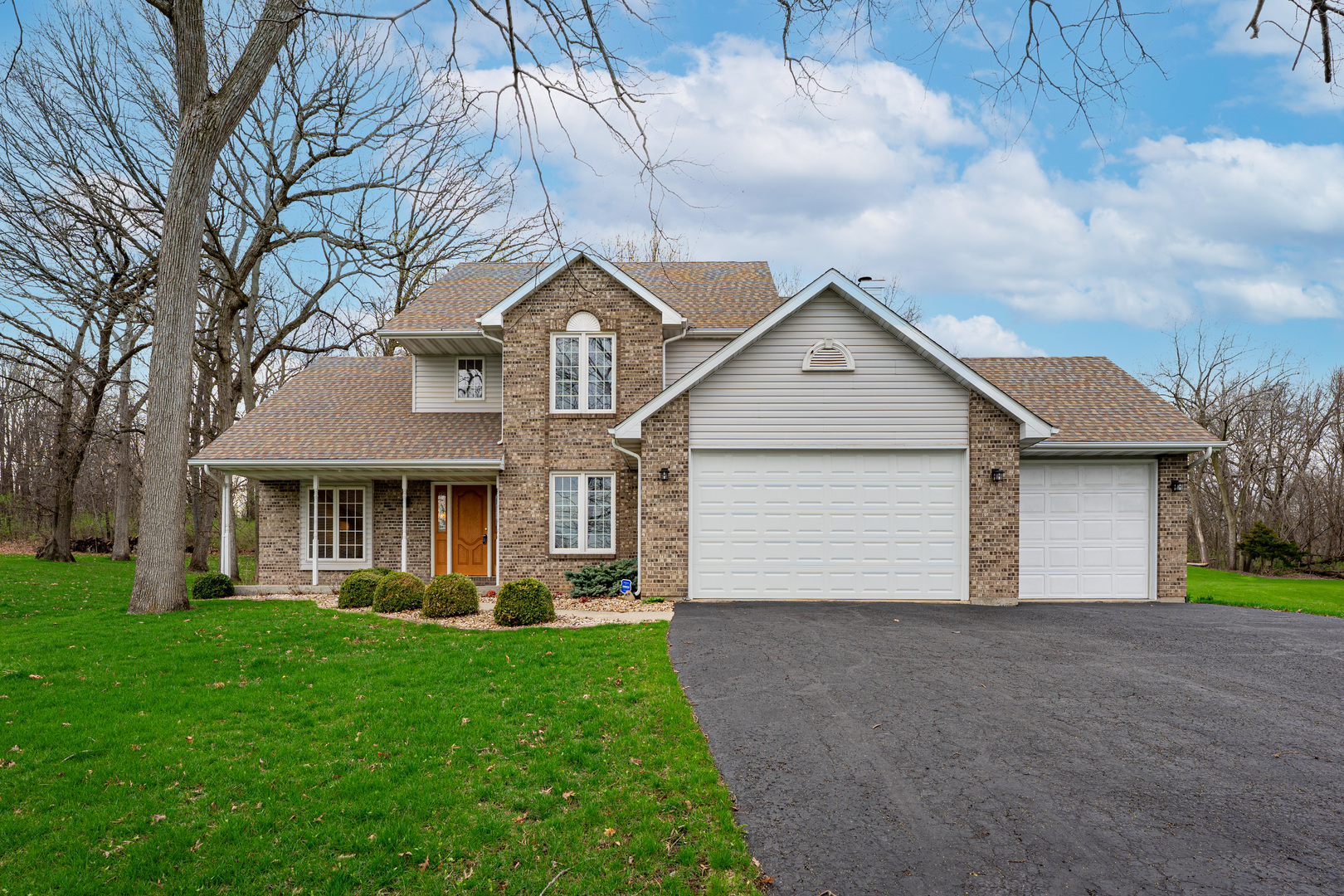 227 FOXFIRE Place