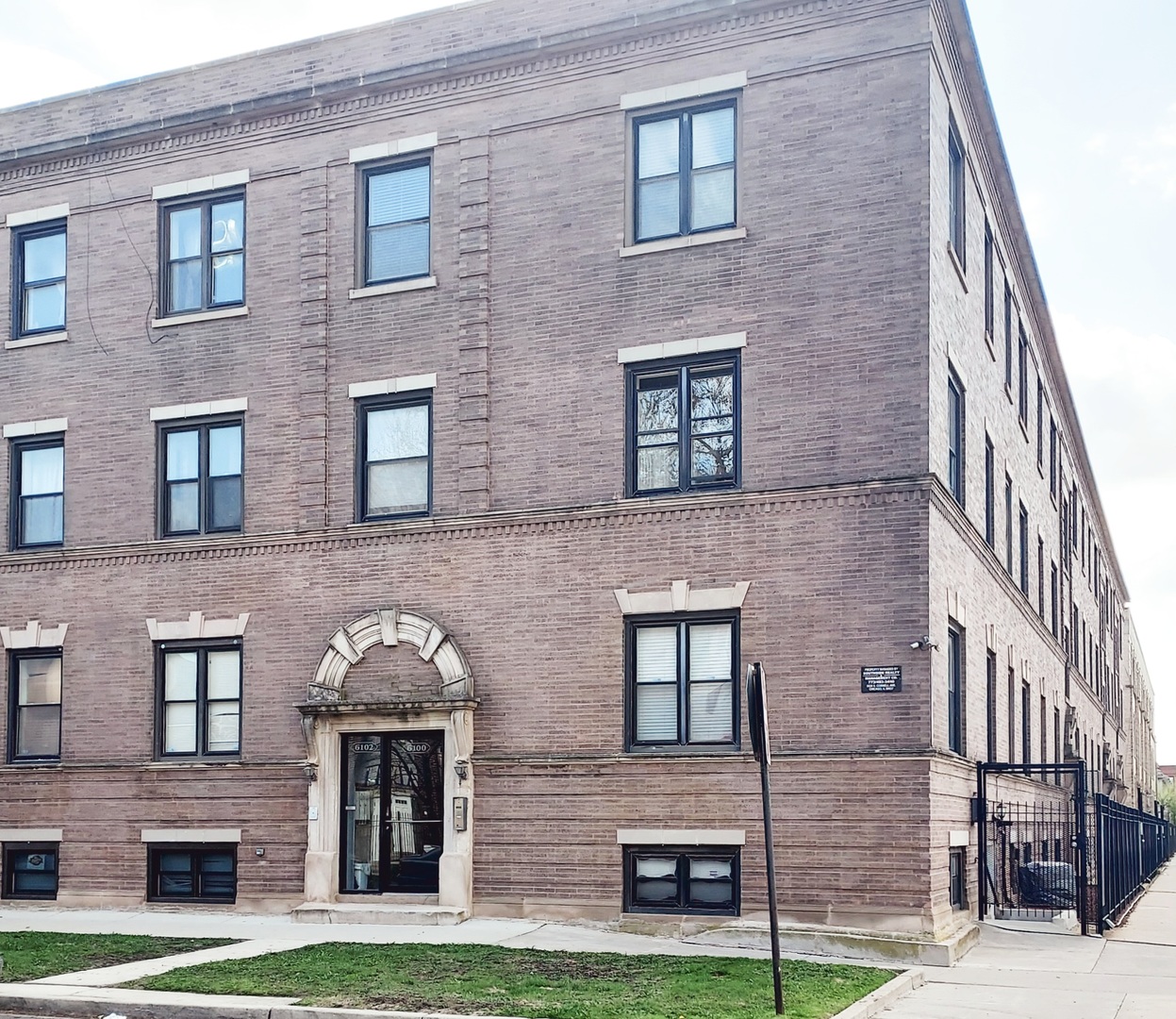 6100 University Avenue