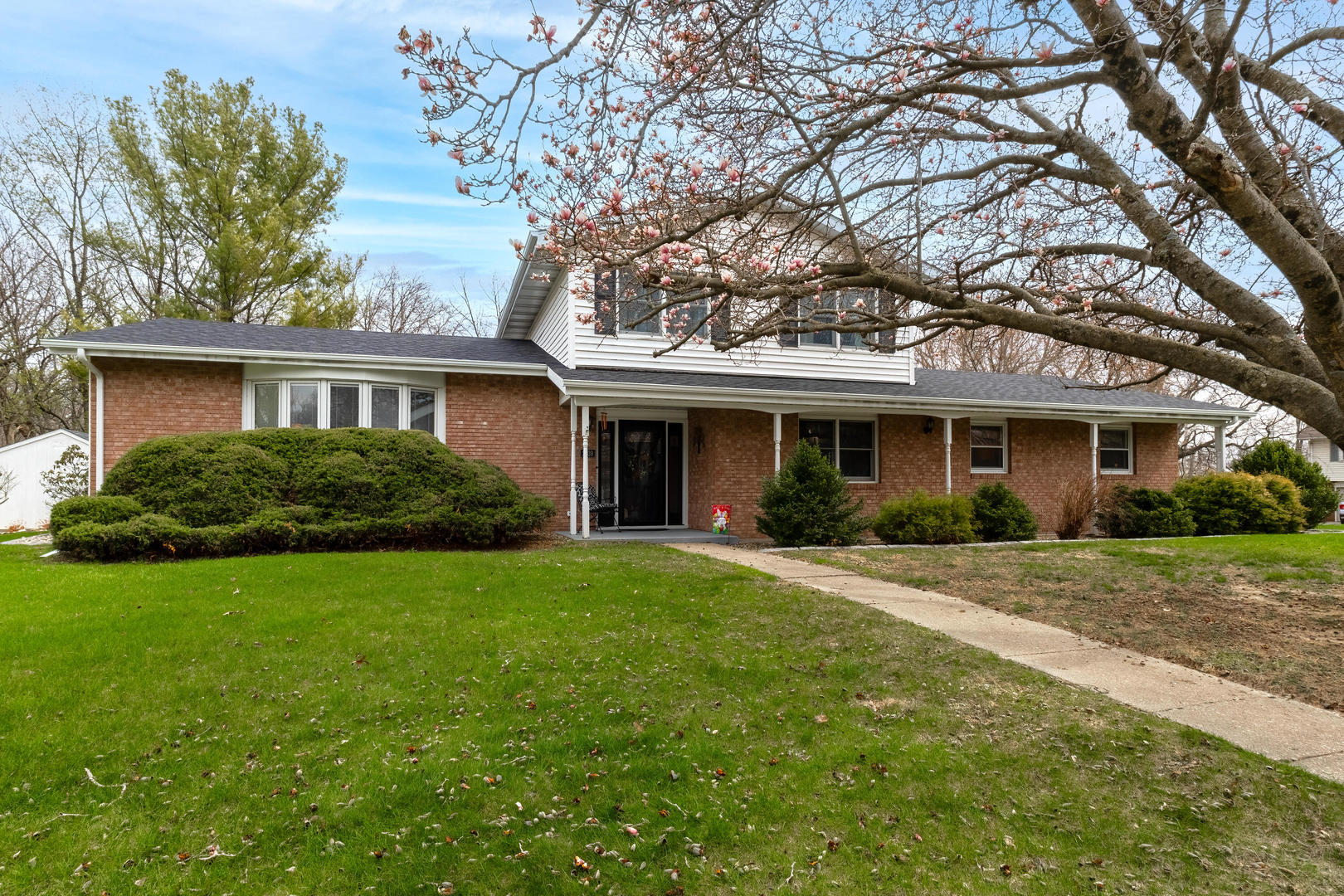 2339 Troy Drive