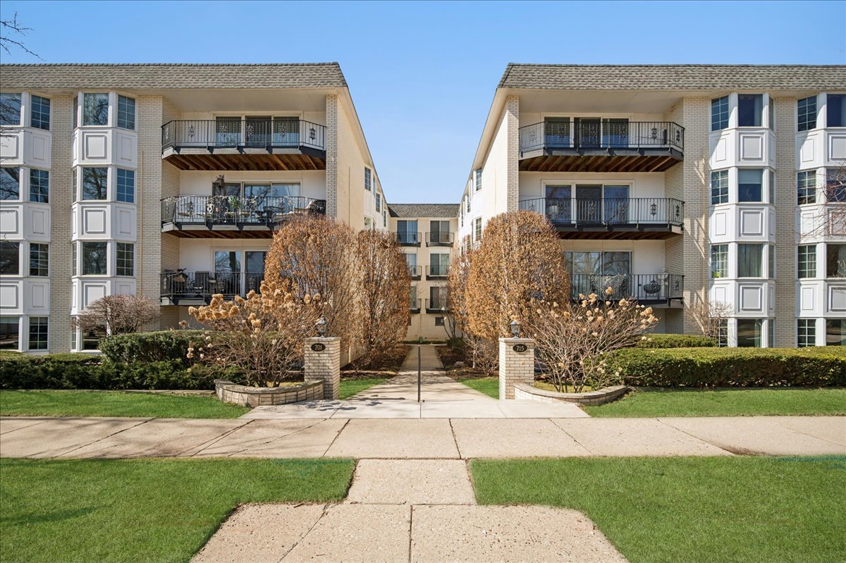 715 Ridge Road