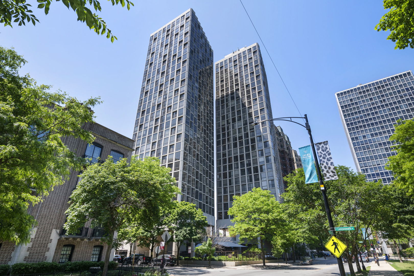 345 Fullerton Parkway
