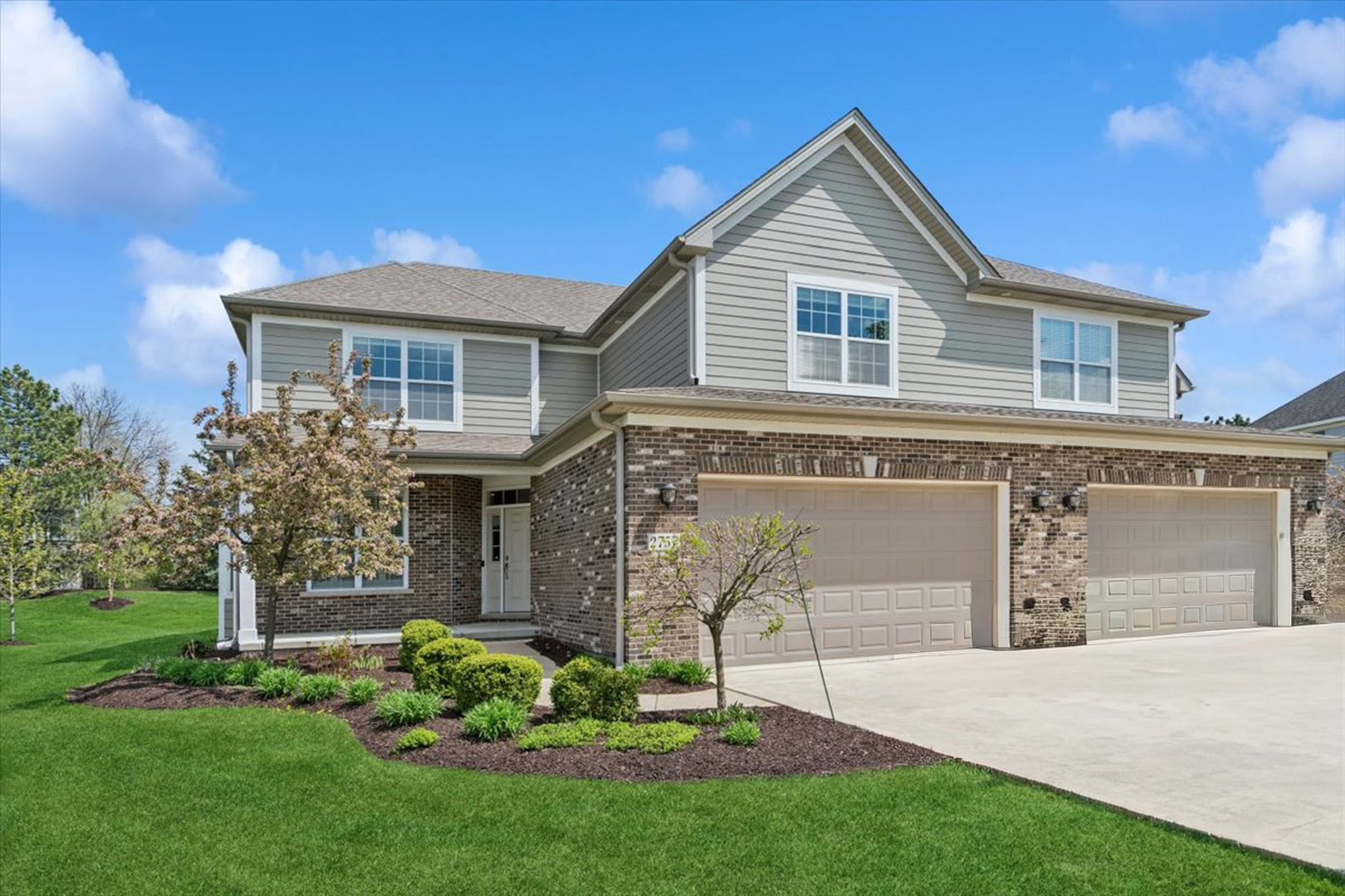 2757 Nicole Circle