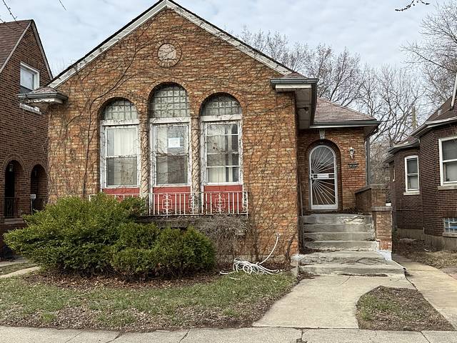 8104 Euclid Avenue