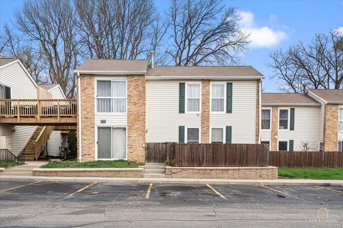 1976 Kenilworth Circle