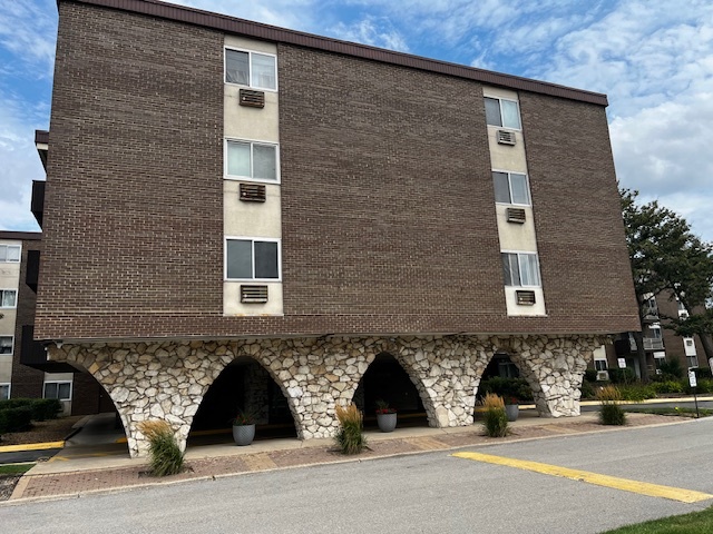 1301 Finley Road