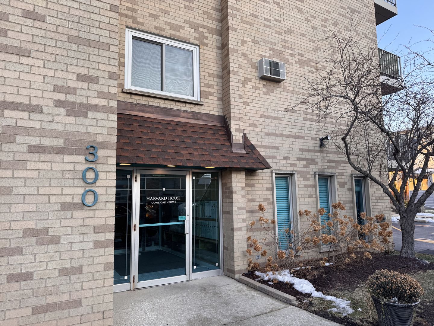 300 Circle Avenue