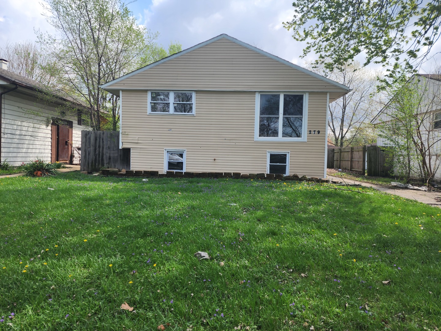 279 Chappel Avenue