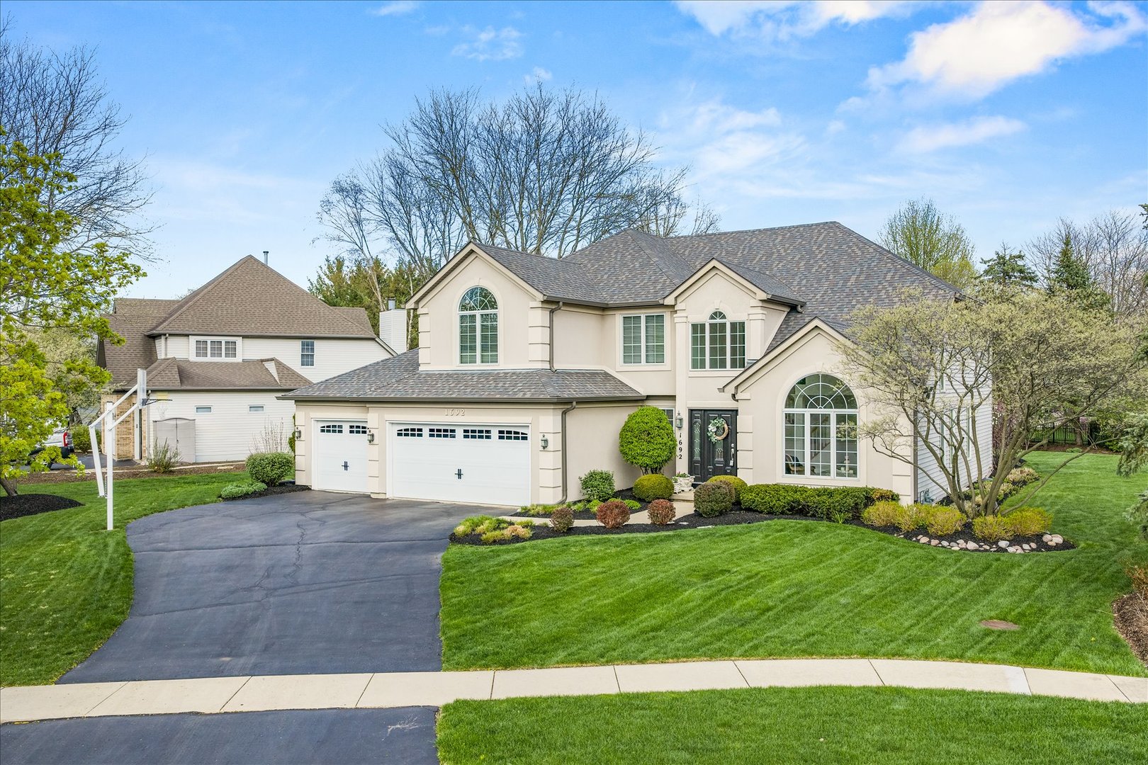 1692 Sauk Drive