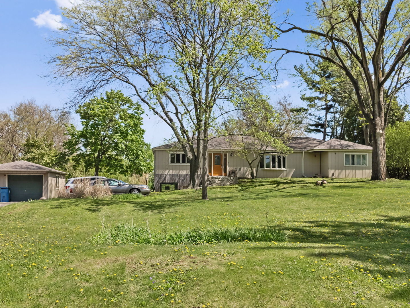 1S655 Taylor Road