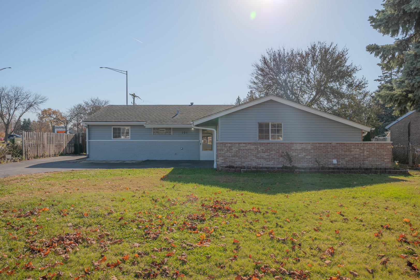 101 Edgehill Drive