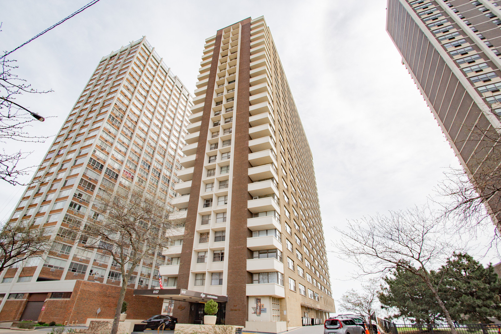 6157 Sheridan Road
