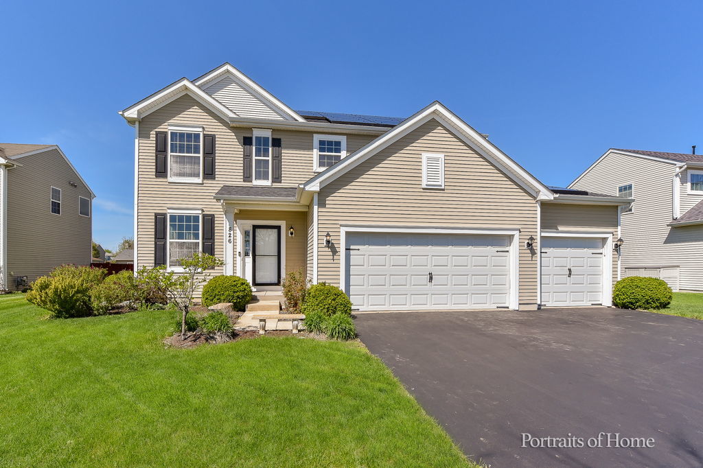 826 Phelps Lane