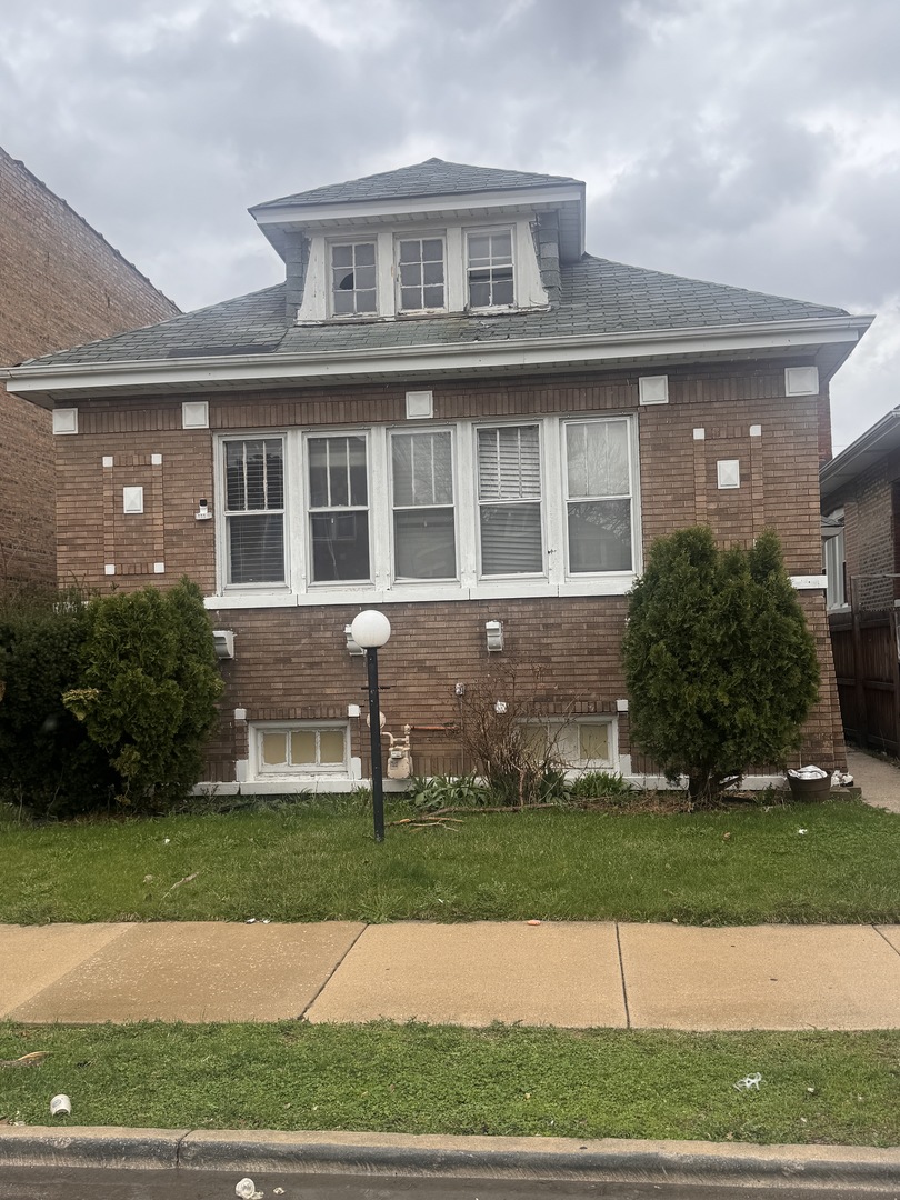 8237 Loomis Boulevard
