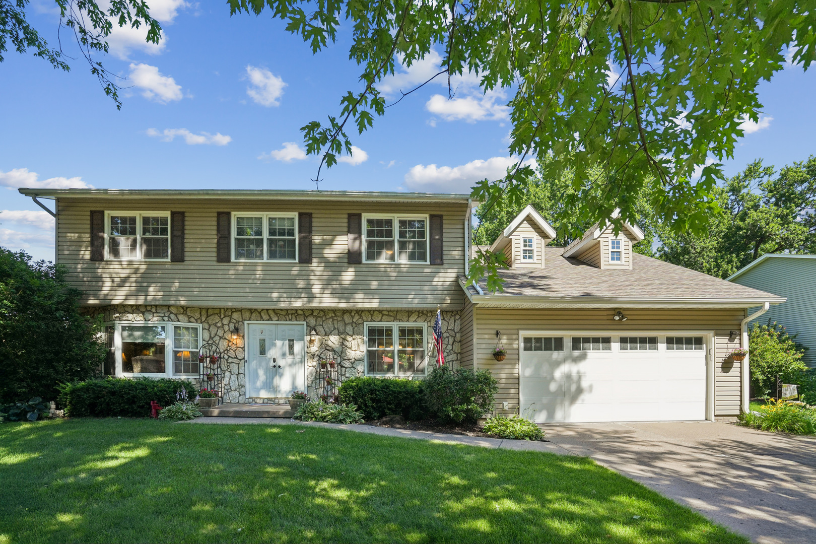4340 Edwards Court