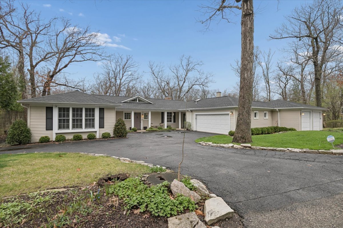 346 Crescent Drive